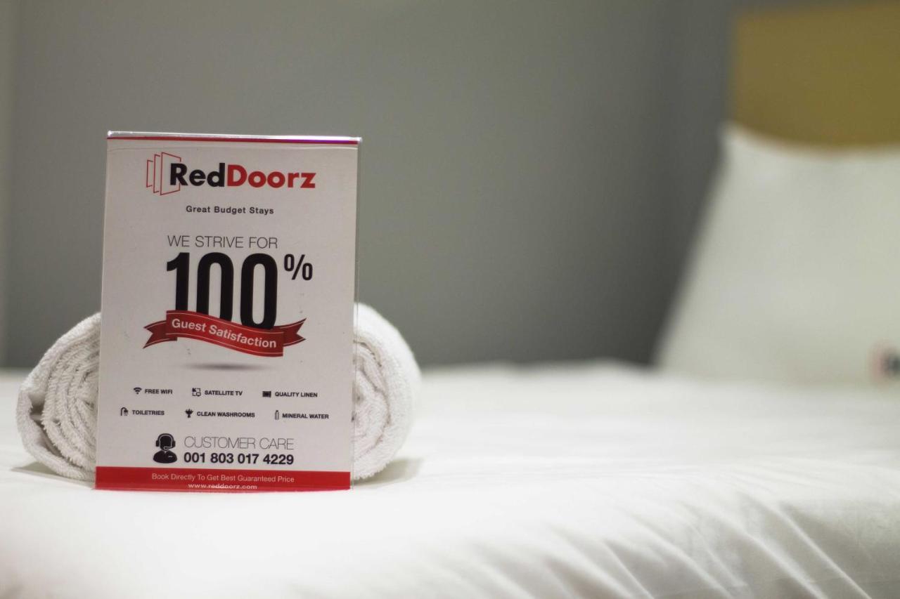 Reddoorz Plus @ Maguwo Kalasan Номер фото